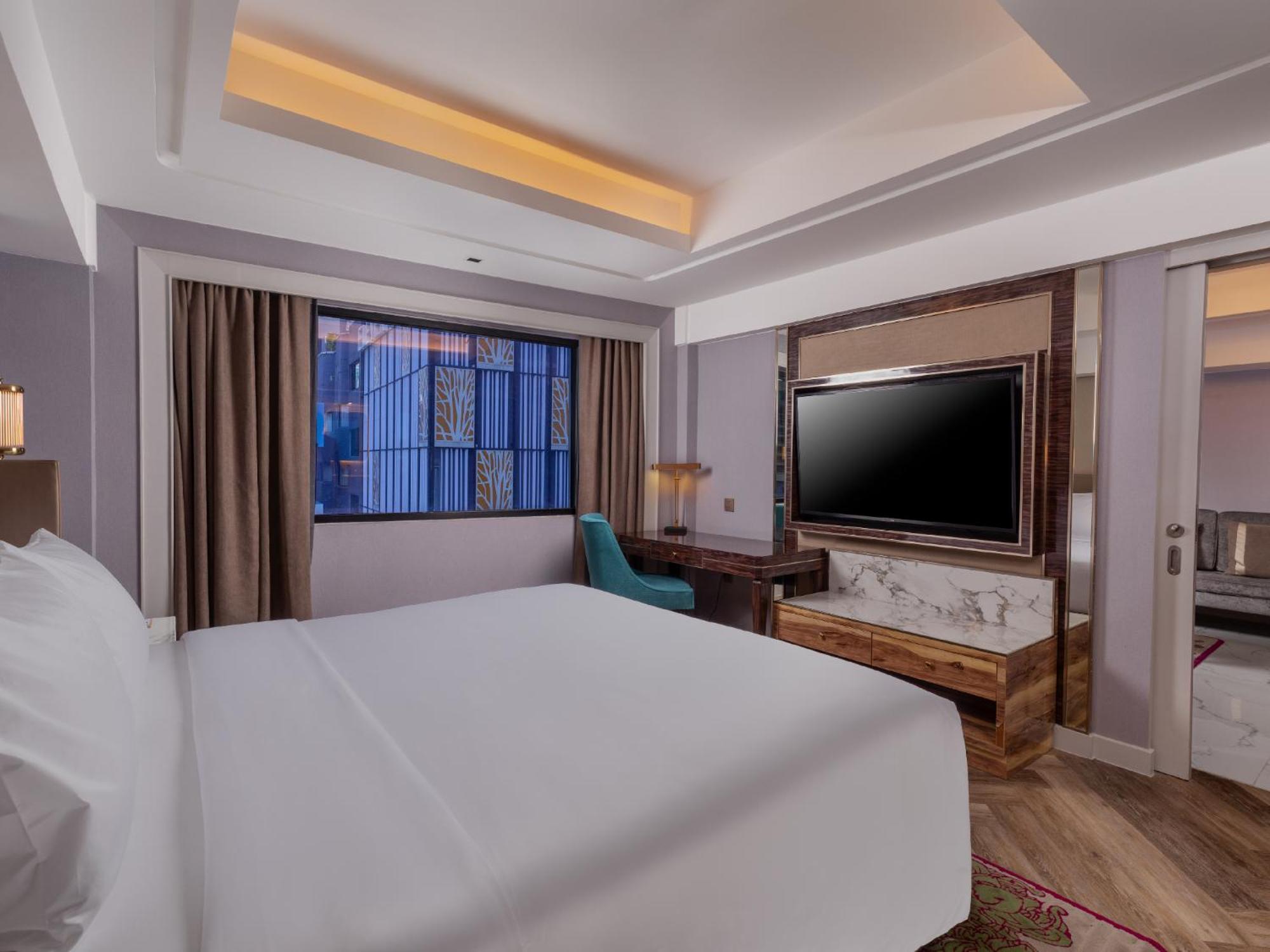 Aira Hotel Bangkok Sukhumvit 11 Екстериор снимка